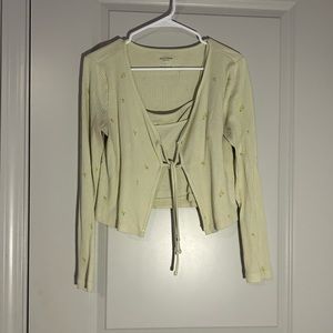 Long sleeve cami and sweater set size L